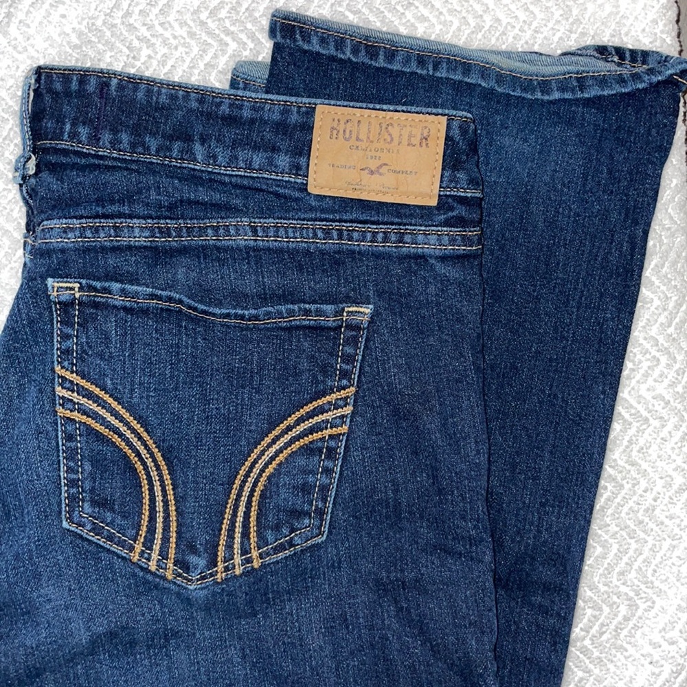 Hollister Bootcut size 11 R